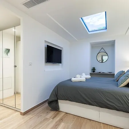 דירה Luxury 3 Bdr Garden & Parking - Angels' Garden ניס