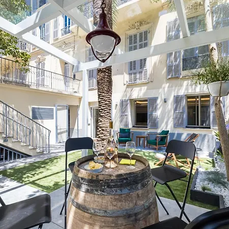 Luxury 3 Bdr Garden & Parking - Angels' Garden דירה *